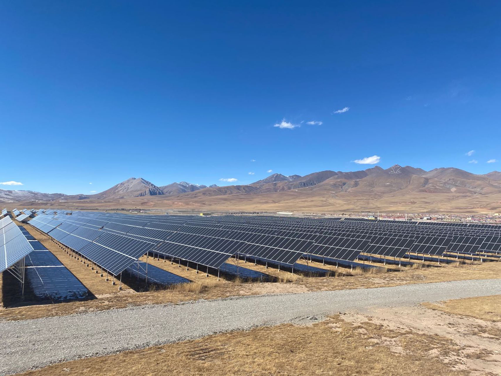 Grid-connected System CASE03